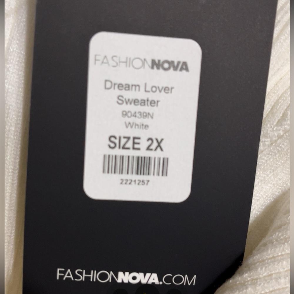 🆕🦋FASHION NOVA DREAM LOVER Deep V-Neck Sweater🦋 - Picture 10 of 14